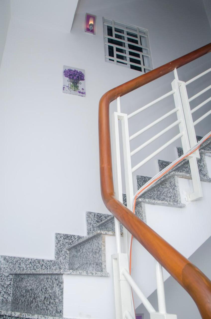 H Best Hostel Cafe Saigon Хошимин Экстерьер фото